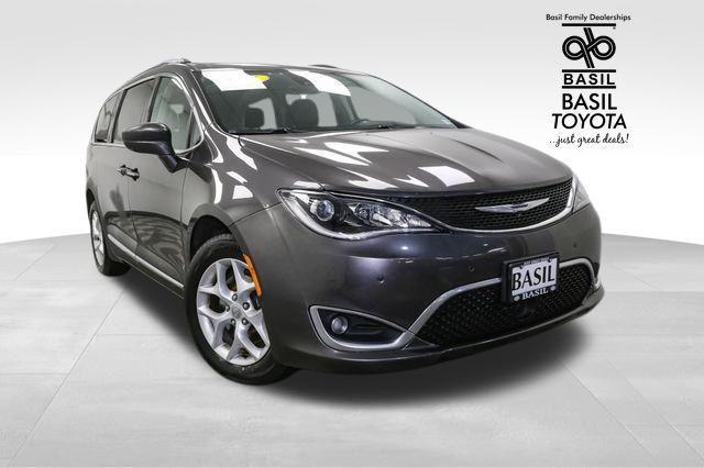 used 2017 Chrysler Pacifica car, priced at $16,999