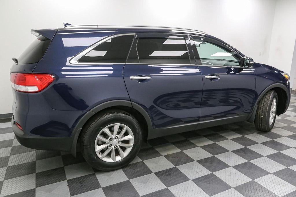 used 2016 Kia Sorento car