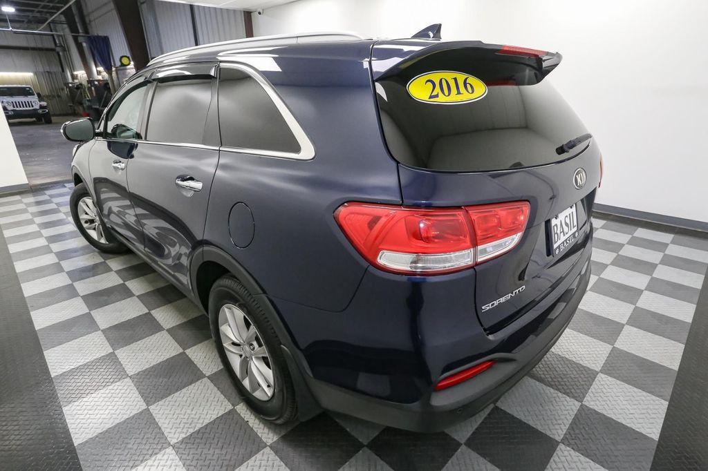 used 2016 Kia Sorento car