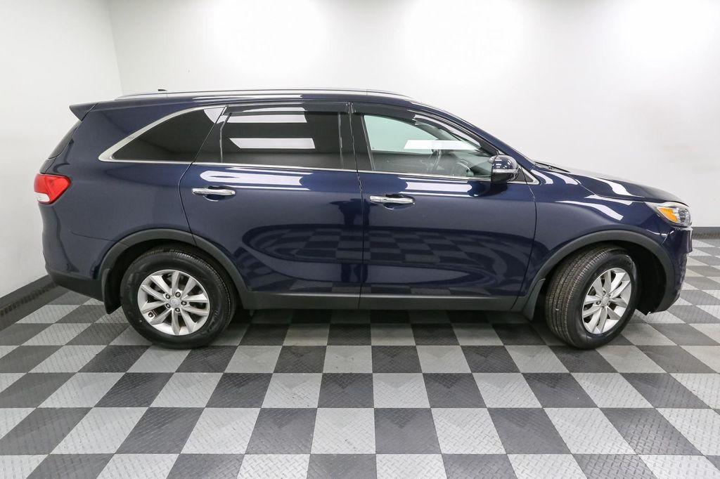 used 2016 Kia Sorento car