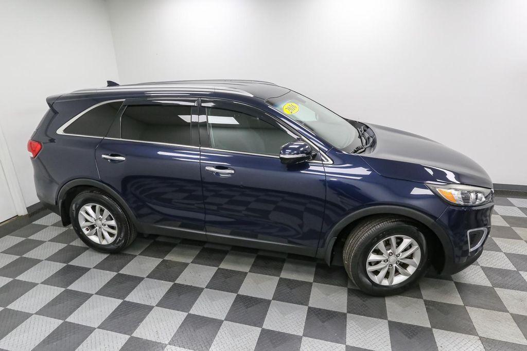 used 2016 Kia Sorento car