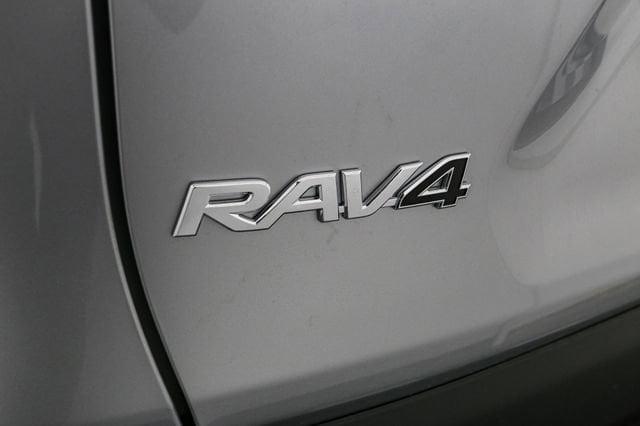 new 2025 Toyota RAV4 car