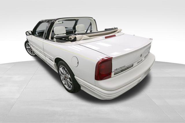 used 1994 Oldsmobile Cutlass Supreme car, priced at $14,999