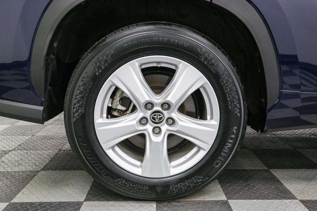 used 2022 Toyota Highlander car