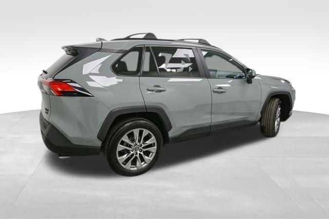 used 2020 Toyota RAV4 car, priced at $27,154