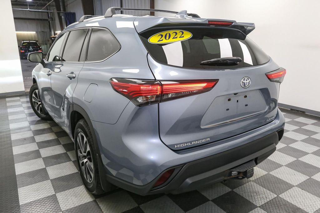 used 2022 Toyota Highlander car