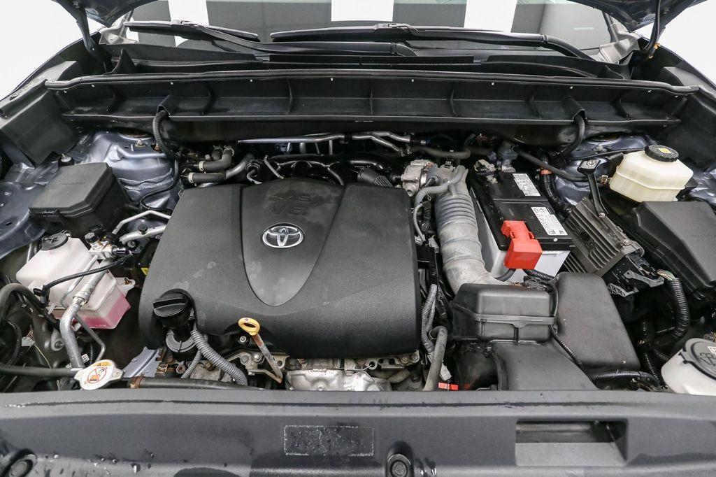 used 2022 Toyota Highlander car