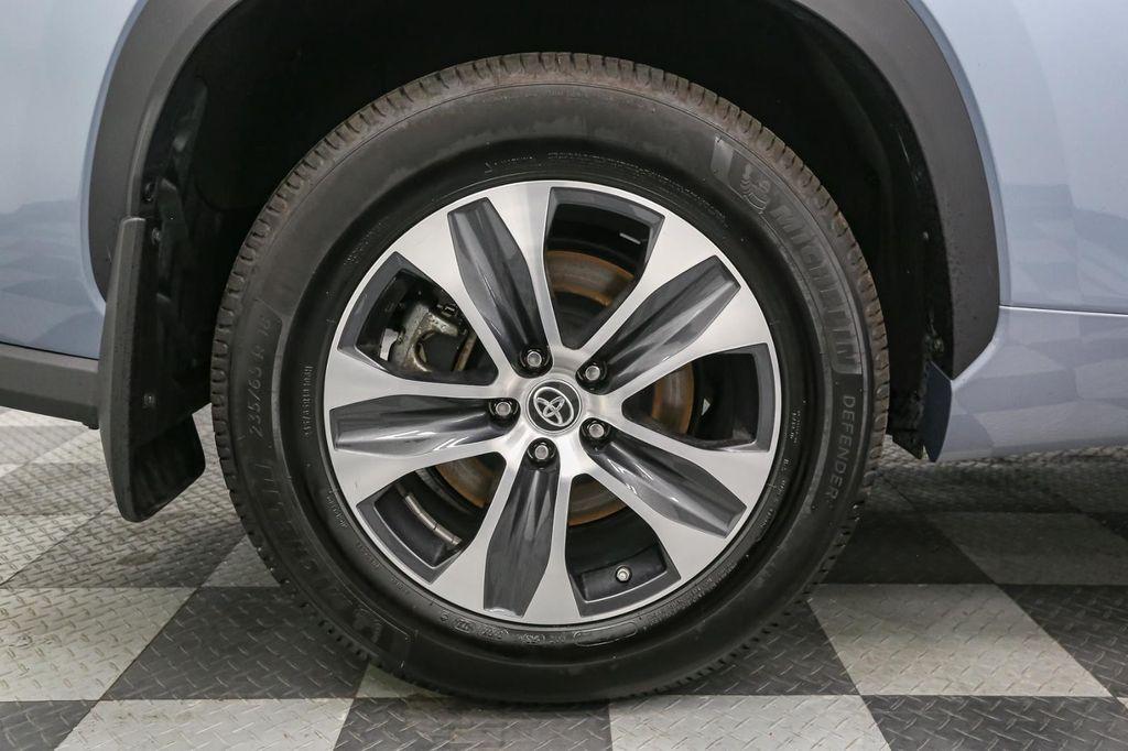 used 2022 Toyota Highlander car