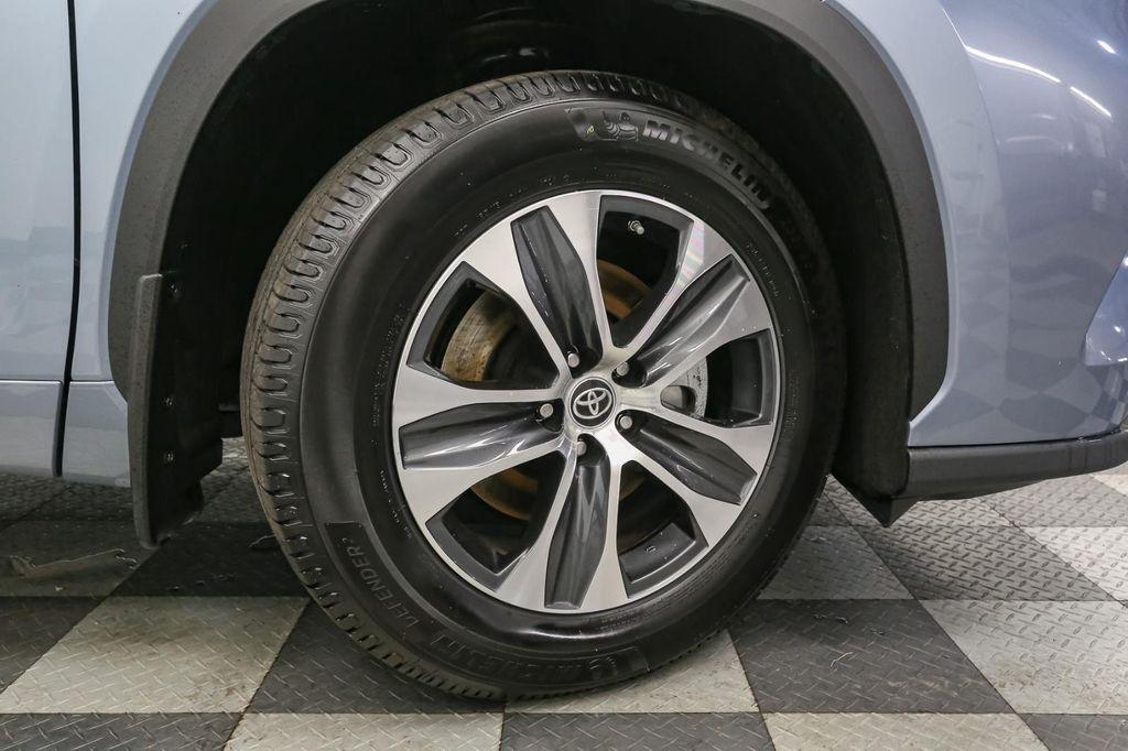 used 2022 Toyota Highlander car