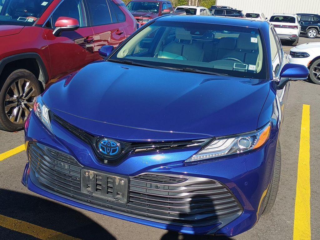 used 2018 Toyota Camry Hybrid car, priced at $20,900