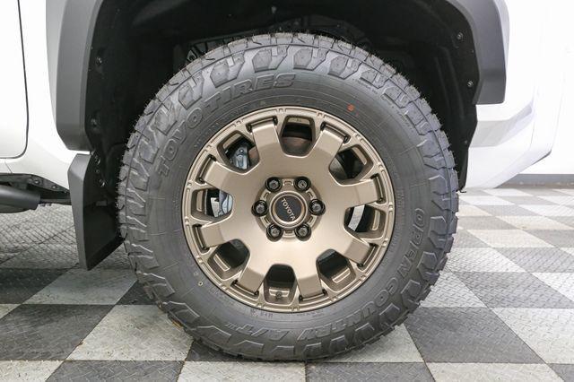 new 2025 Toyota 4Runner Hybrid car, priced at $69,165