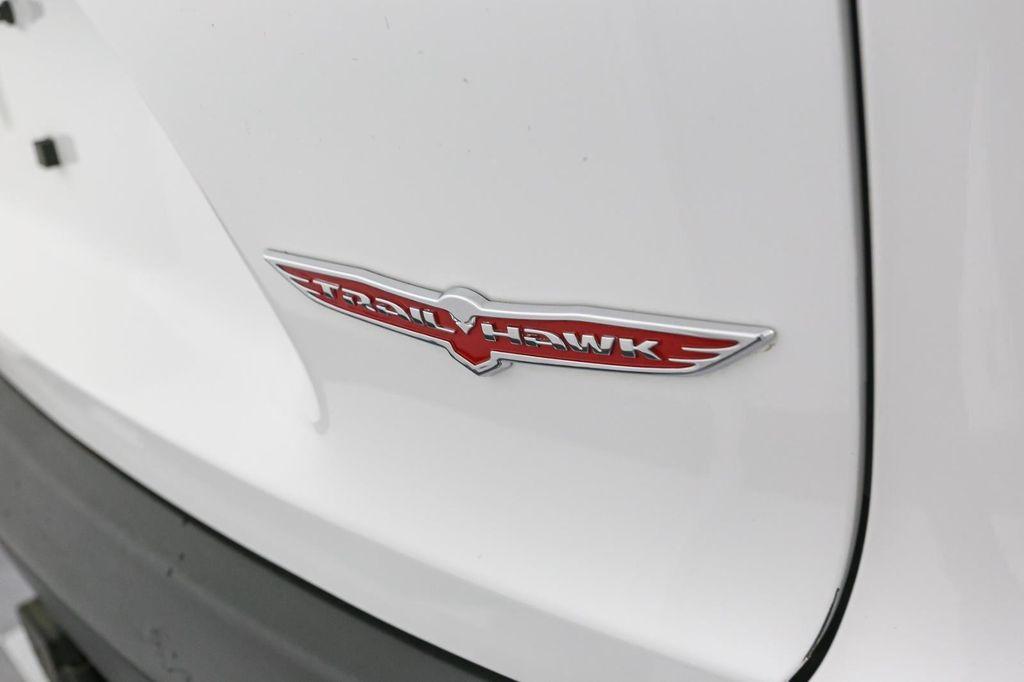 used 2022 Jeep Cherokee car, priced at $22,999