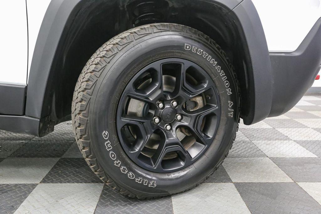 used 2022 Jeep Cherokee car, priced at $22,999