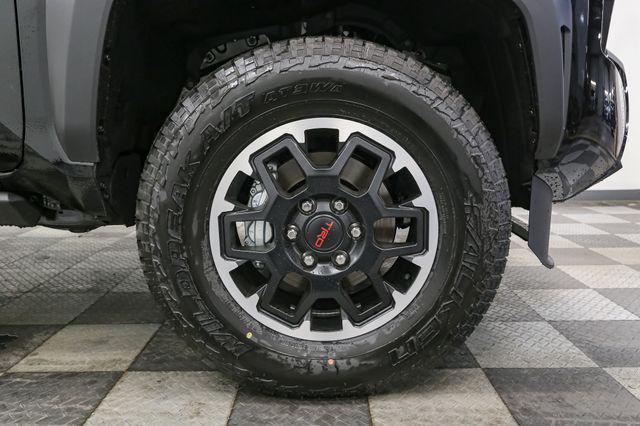 new 2025 Toyota Tacoma Hybrid car