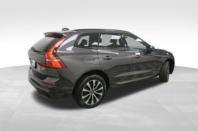 used 2024 Volvo XC60 car, priced at $31,999