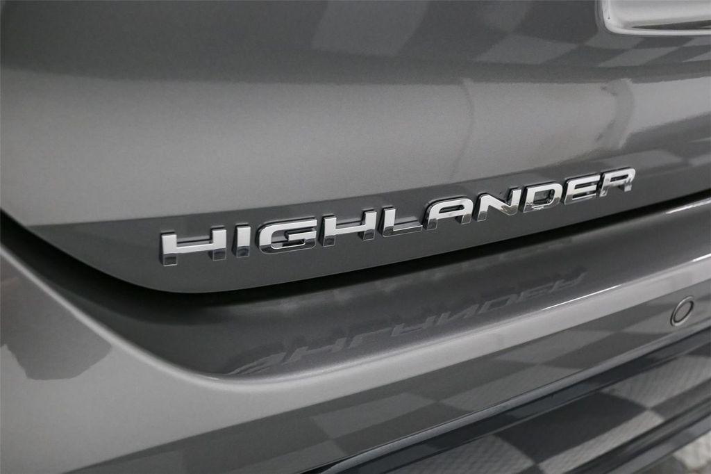 new 2025 Toyota Highlander Hybrid car, priced at $54,473