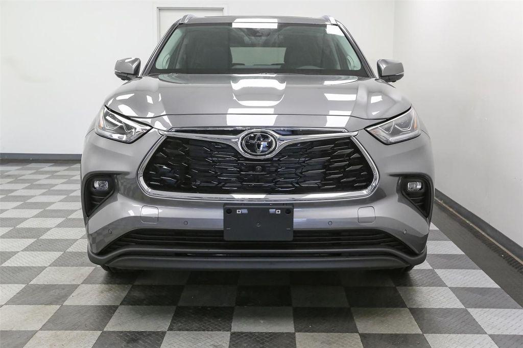 new 2025 Toyota Highlander Hybrid car, priced at $54,473