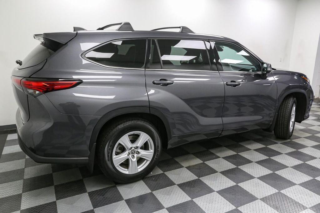 used 2022 Toyota Highlander car