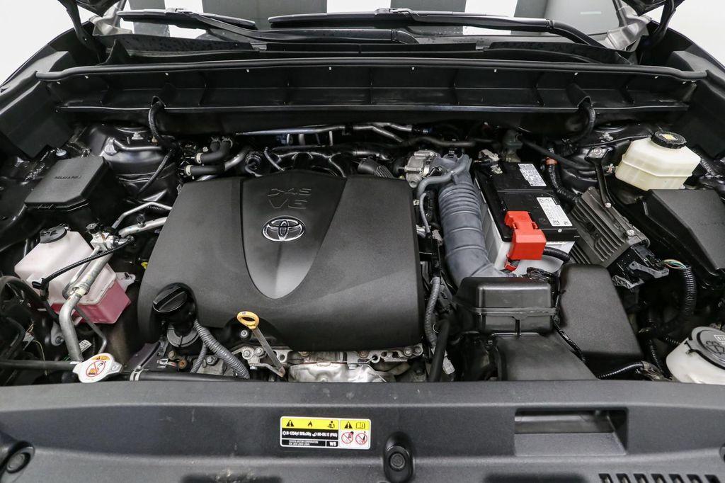 used 2022 Toyota Highlander car