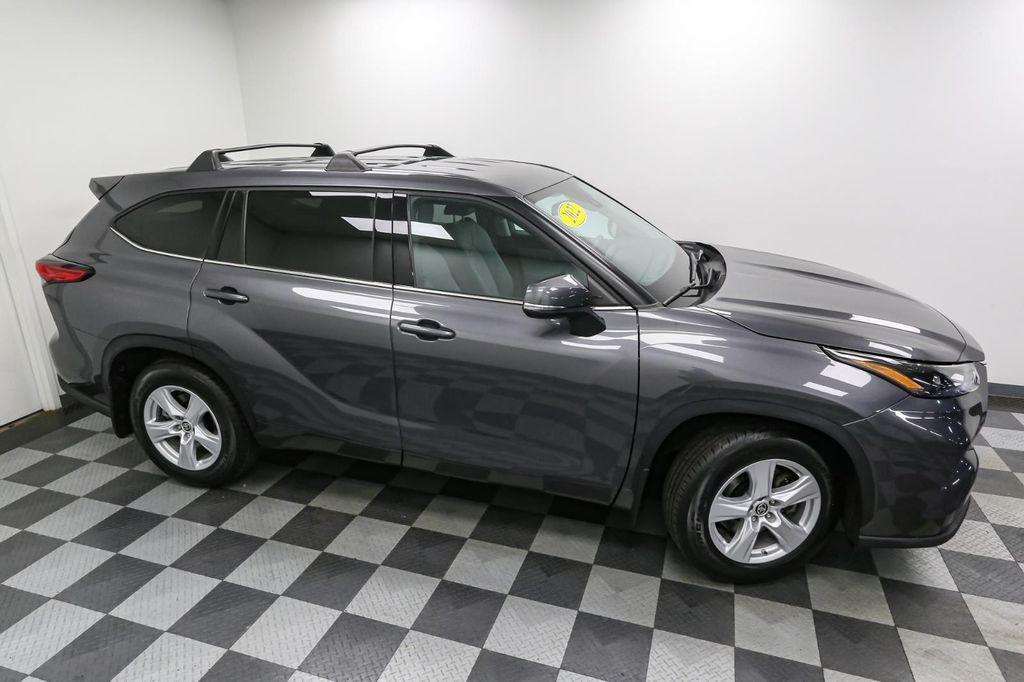 used 2022 Toyota Highlander car
