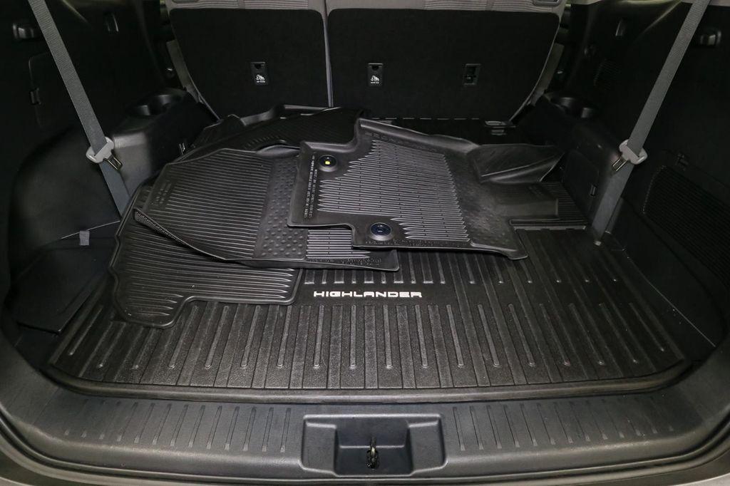 used 2022 Toyota Highlander car