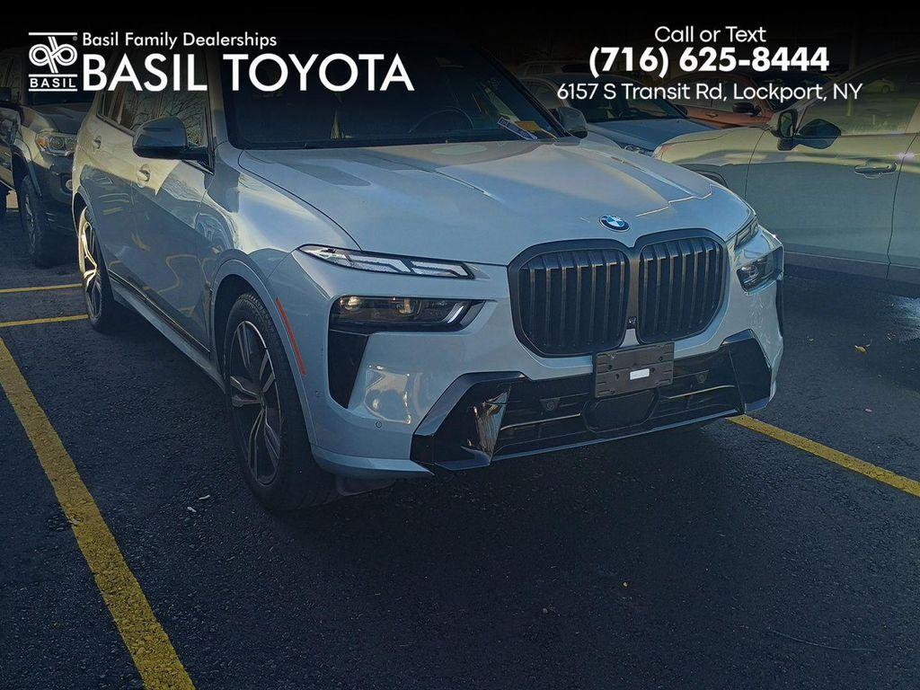 used 2023 BMW X7 car