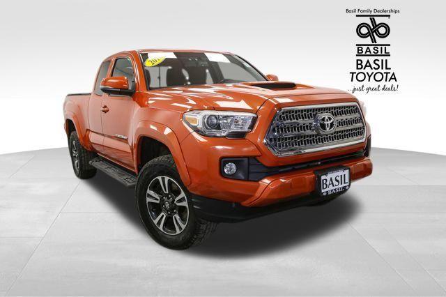 used 2016 Toyota Tacoma car, priced at $27,278