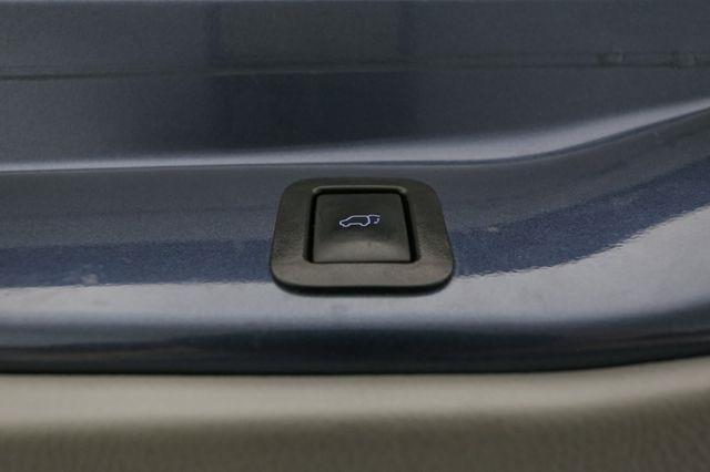 used 2019 Toyota Highlander car, priced at $28,999