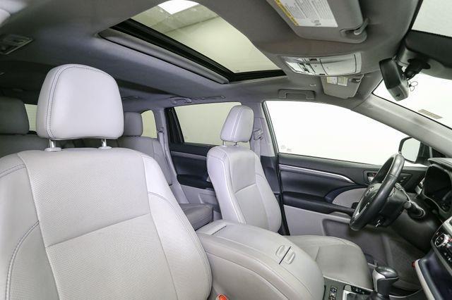 used 2019 Toyota Highlander car, priced at $28,999
