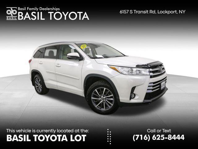 used 2018 Toyota Highlander car, priced at $24,060