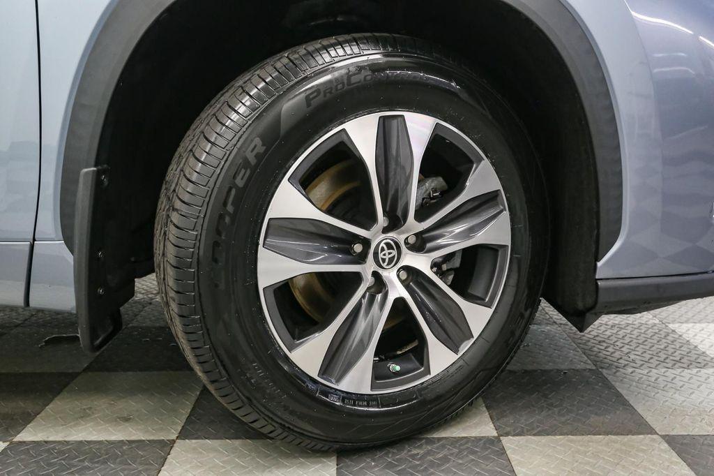 used 2021 Toyota Highlander car