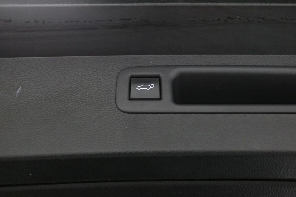 used 2021 Toyota Highlander car