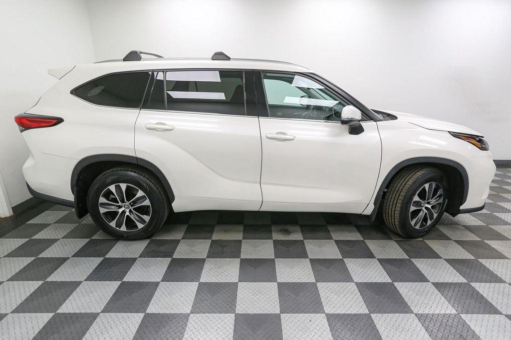 used 2020 Toyota Highlander car, priced at $33,999