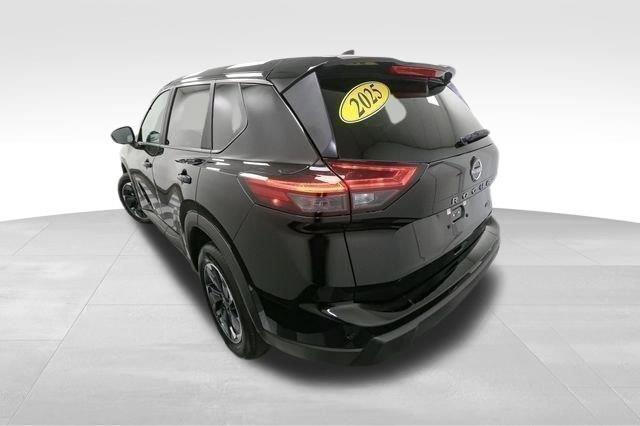 used 2025 Nissan Rogue car, priced at $26,224