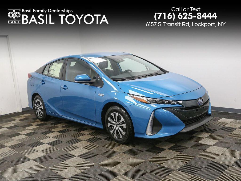 new 2022 Toyota Prius Prime car