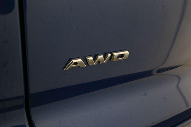 used 2021 Cadillac XT4 car, priced at $28,669