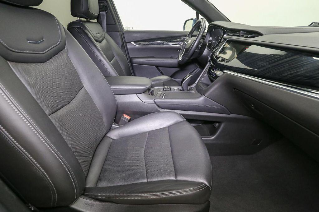 used 2020 Cadillac XT6 car