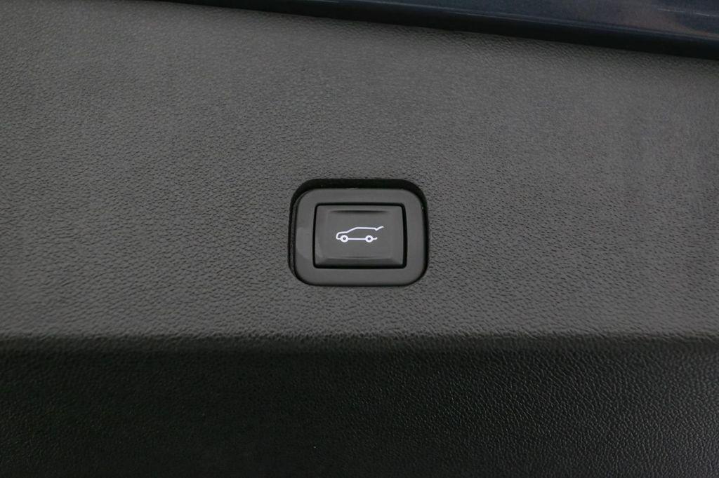 used 2020 Cadillac XT6 car