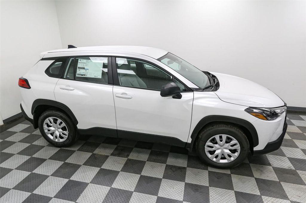 new 2025 Toyota Corolla Cross car