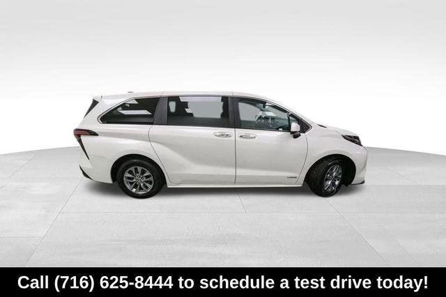 used 2021 Toyota Sienna car, priced at $35,758