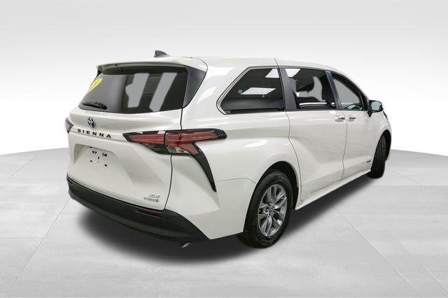 used 2021 Toyota Sienna car, priced at $35,758