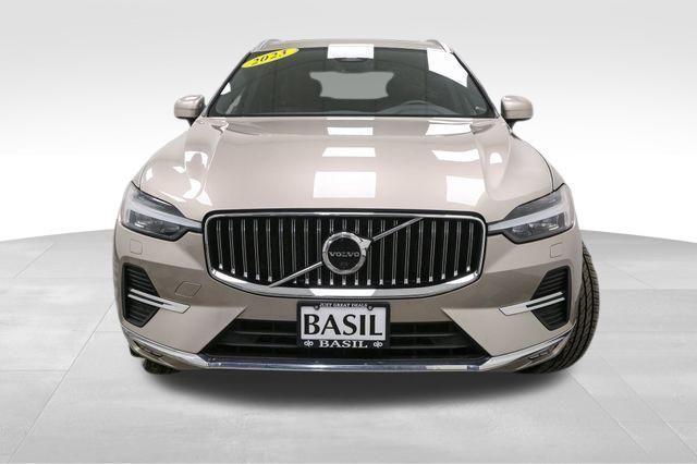 used 2023 Volvo XC60 car, priced at $31,148