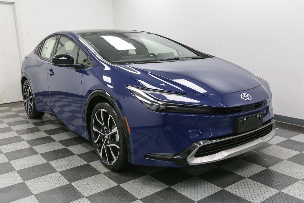 new 2024 Toyota Prius Prime car