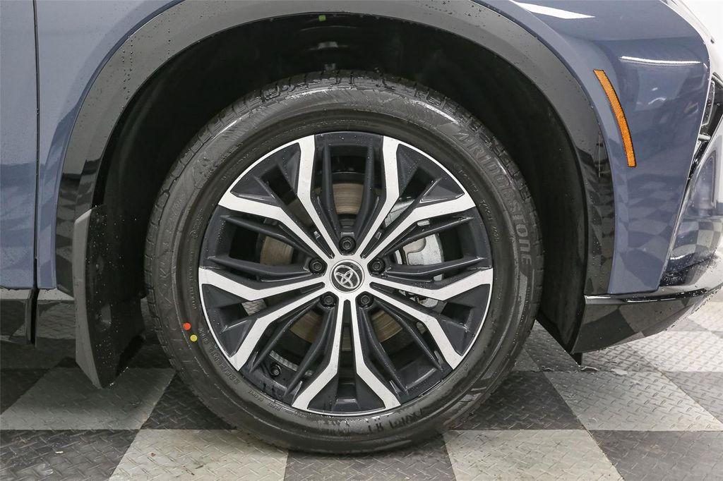 new 2025 Toyota Crown Signia car, priced at $45,895