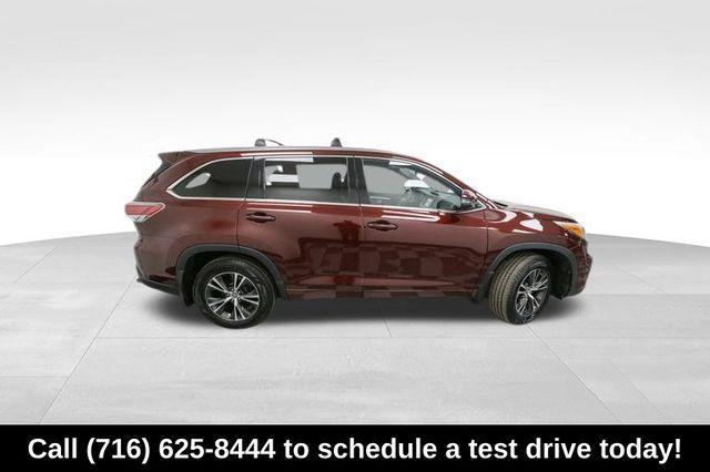 used 2016 Toyota Highlander car, priced at $19,413