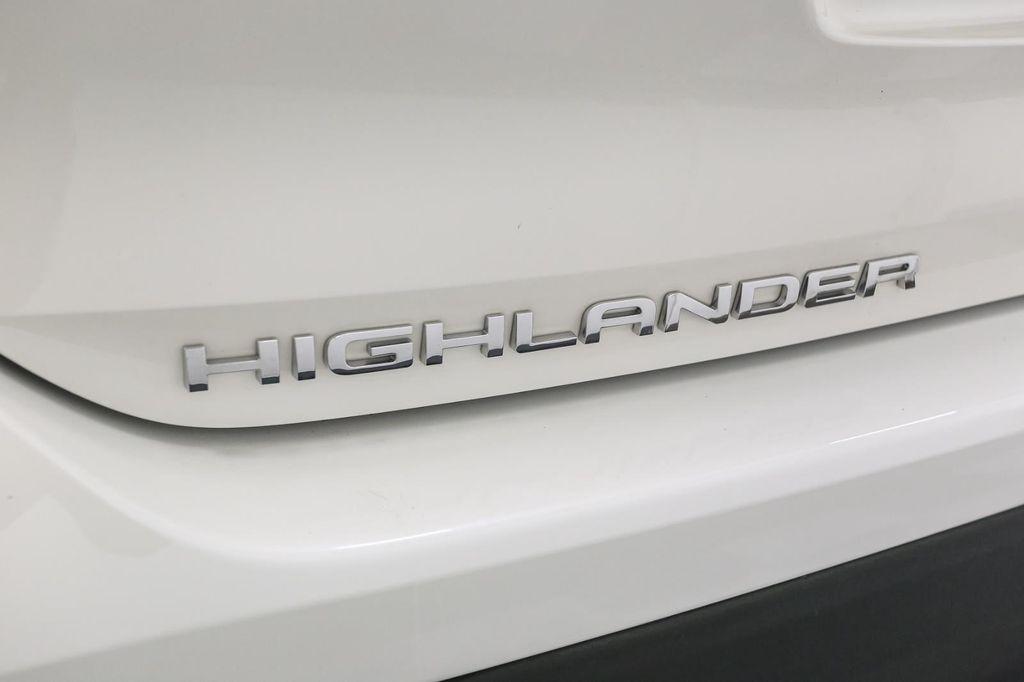 used 2021 Toyota Highlander car