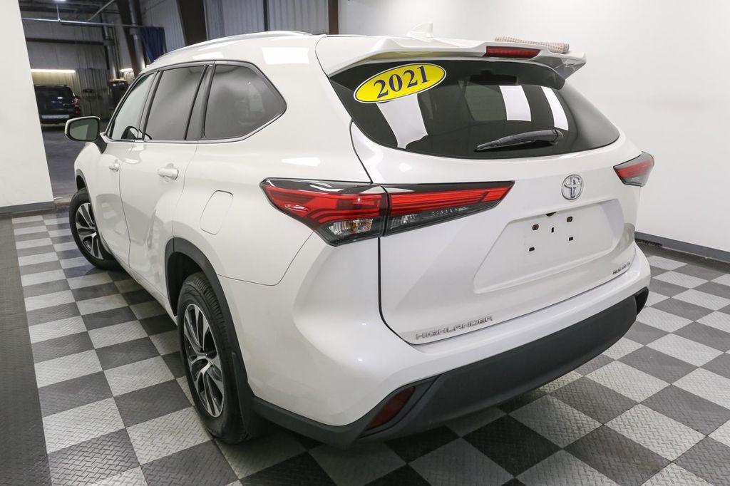 used 2021 Toyota Highlander car
