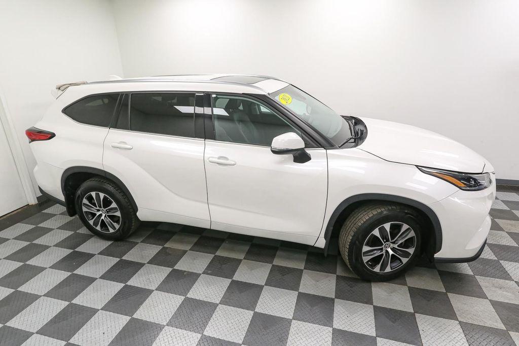 used 2021 Toyota Highlander car