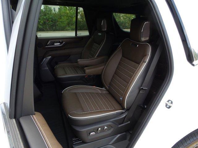 used 2025 GMC Yukon car, priced at $124,988