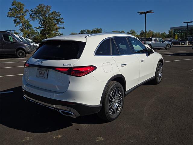 new 2025 Mercedes-Benz GLC 300 car, priced at $58,295